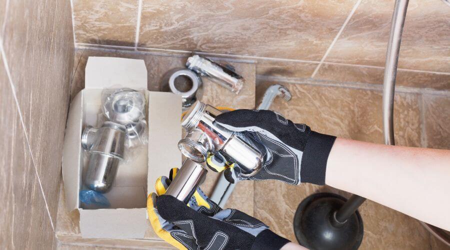 Professional gutter cleaning in East Troy, WI